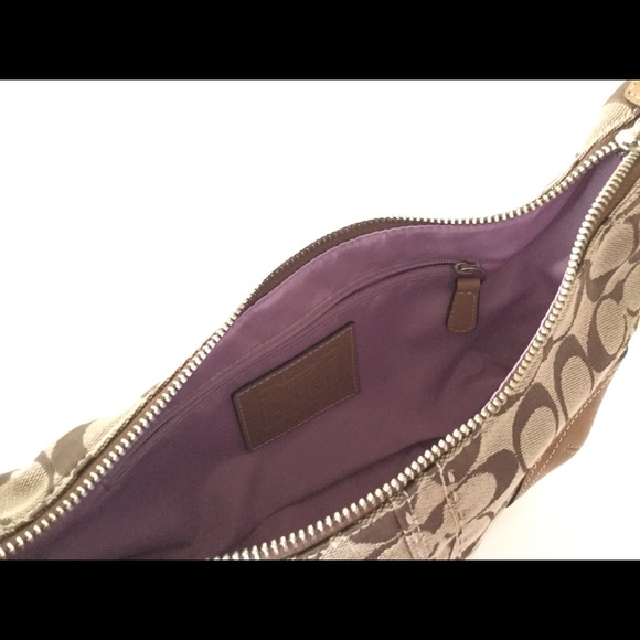 Coach Outline Signature Zip Shoulder Bag - Picture 4 of 5